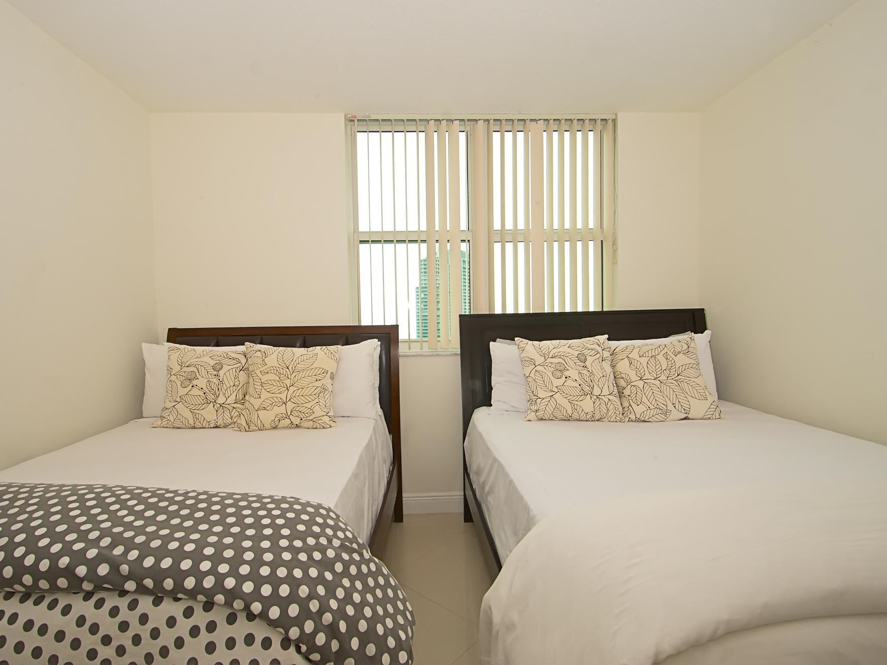 Churchill suites miami brickell, miami **